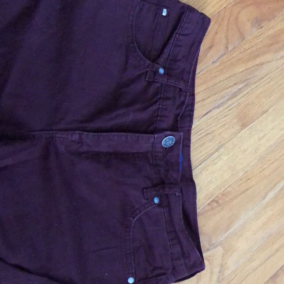 Deep Maroon stretchy jeans - Picture 2 of 4
